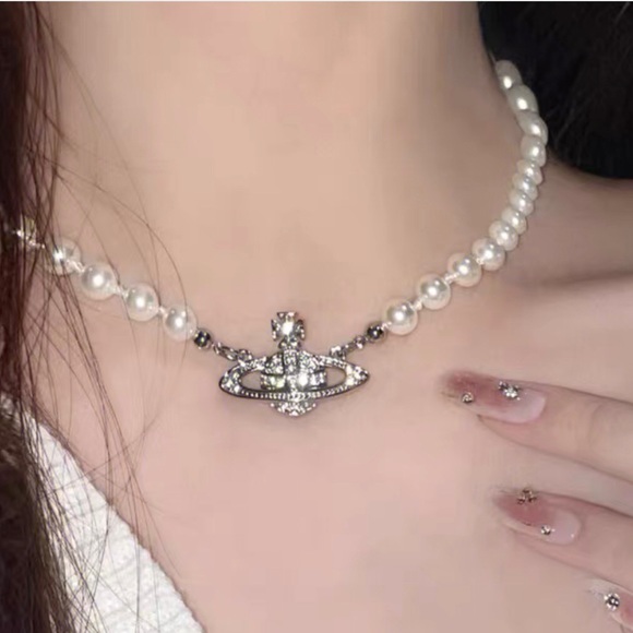 Vivienne Westwood Jewelry - Vivienne Westwood Pearl Necklaces